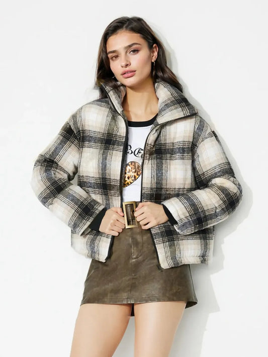 Stylish Plaid Zip Up Jacket - Long Sleeve for Every Occasion